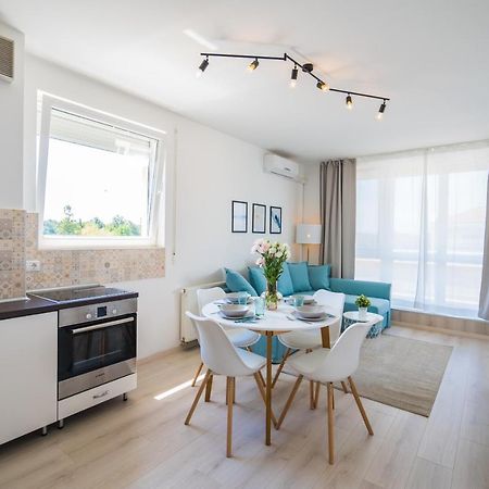 Myflat Golden Coast Panorama Apartment Siofok Bagian luar foto