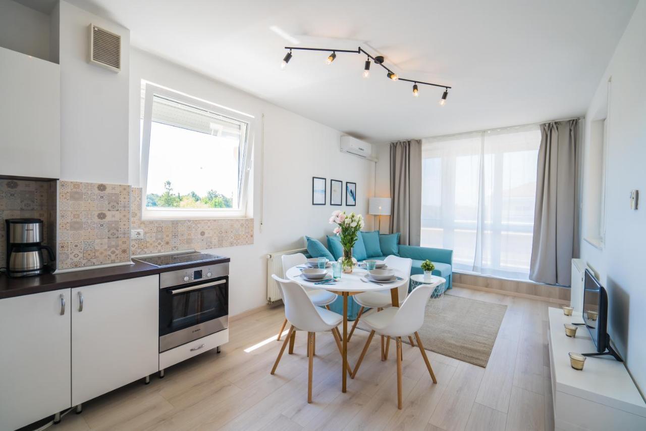 Myflat Golden Coast Panorama Apartment Siofok Bagian luar foto
