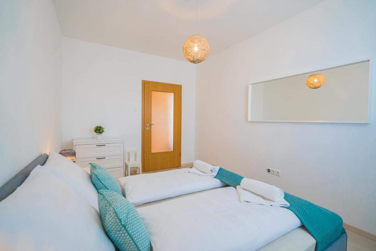 Myflat Golden Coast Panorama Apartment Siofok Bagian luar foto