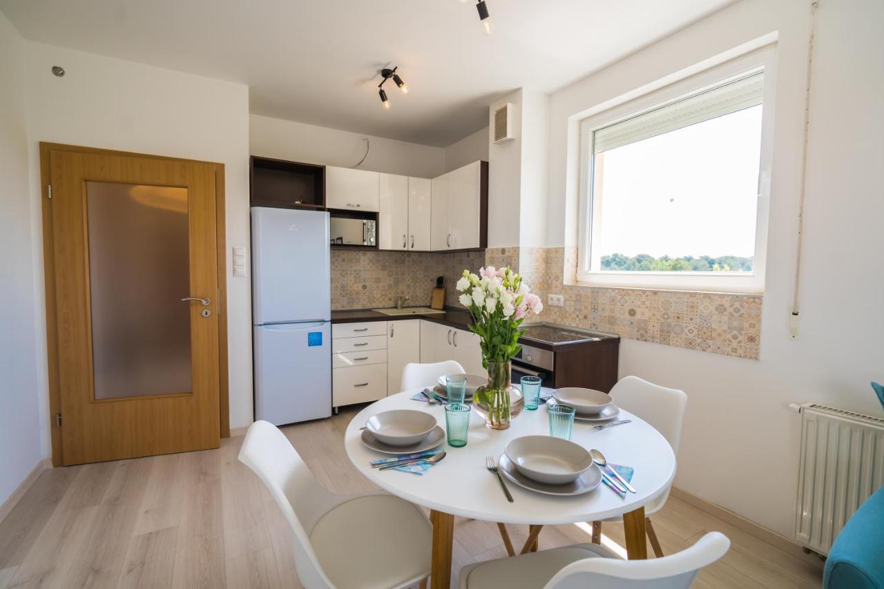 Myflat Golden Coast Panorama Apartment Siofok Bagian luar foto